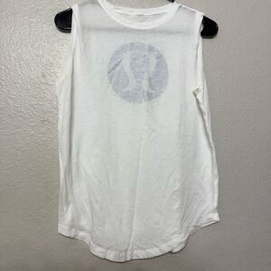 White Muscle Tee with Relaxed Fit and Gray Graphic